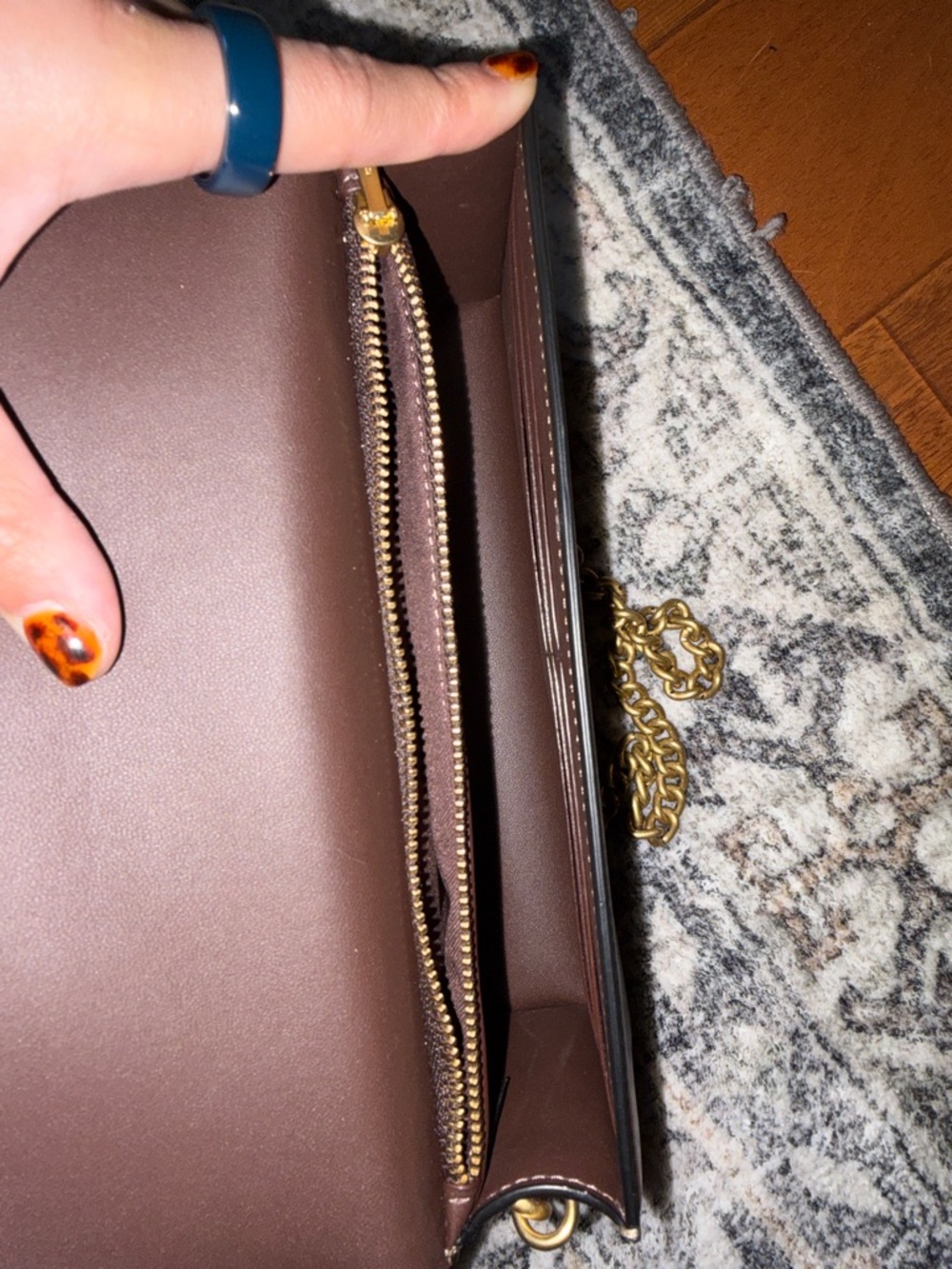 Coach Evie Long Wallet with Chain - Picture 3 of 3